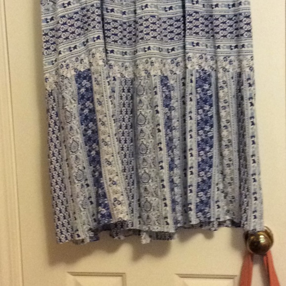 Loft blue floral maxi skirt elastic waist - Picture 2 of 3